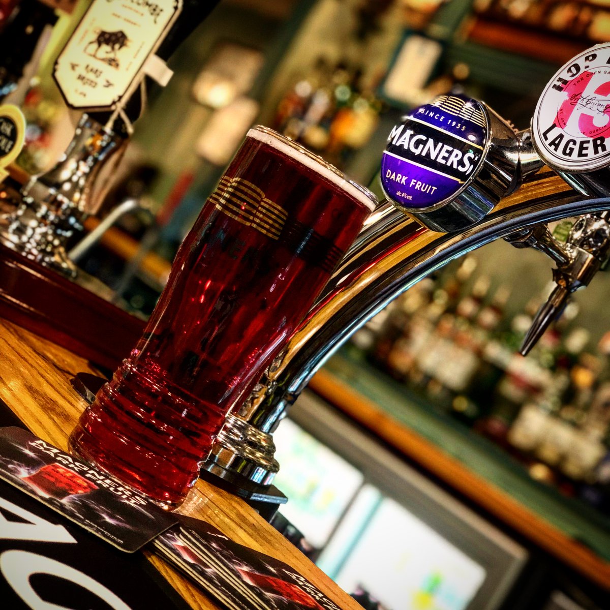New to the pumps this week! #magnersdarkfruit We'll be sipping in the rain and thinking of summer!! Come on down and #meetthenewguy <a href="/MagnersUK/">Magners Cider</a>