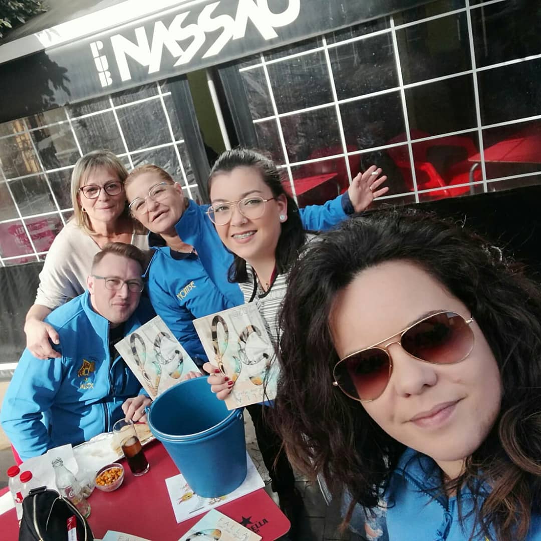 FallaSantJosep's tweet photo. Si no tens encara el nostre #llibretdefalla hui el pots conseguir al mercat dels divendres #Falles2020 #Alginet #FallaSantJosep https://t.co/BaDdENxkzE