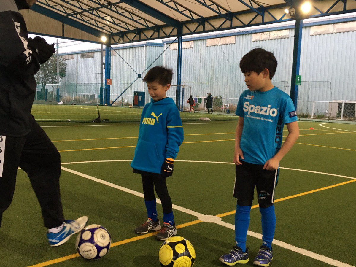 Sc Mihama 2月28日 金 U 9 17時 18時 U 12 18時30 19時50 今日のテーマはディフェンスでした 飛び込まないで一回止まるなど基本の練習です 新型コロナウイルスが流行しているため スクールも様子を見ながら開催していきます Sc美浜 Sc Mihama 2月28日 金 U 9 17時 18時 U 12 18時30 19時50 今日のテーマはディフェンスでした 飛び込まないで一回止まるなど基本の練習です 新型コロナウイルスが流行しているため スクールも様子を見ながら開催していきます Sc美浜