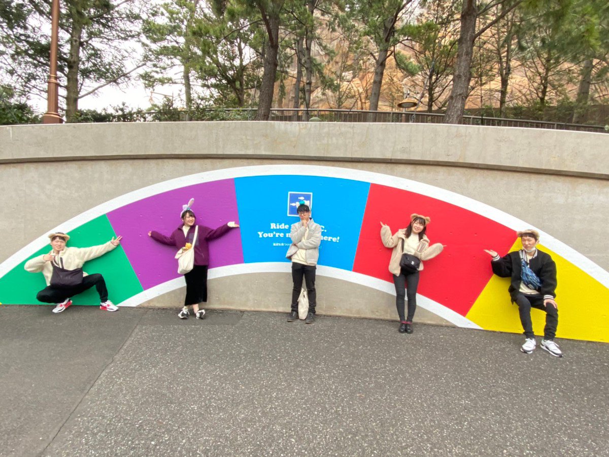 das_22flight's tweet photo. 皆様こんばんは🌟
先日メンバーで夢の国の空の旅を楽しんできましたので、その様子をお届けします✈️
また皆様にお会いできる日を楽しみにしております！Good Luck👍✨ https://t.co/pcb86lKHed