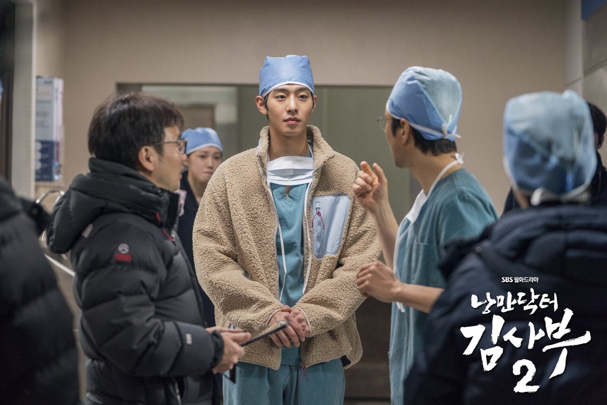 "Dr. Romantic 2" Still Cuts (4) https://m.programs.sbs.co.kr/drama/drromantic2/visualboard/63321/ #안효섭 #ahnhyoseop #seowoojin #RomanticDoctorTeacherKim2
