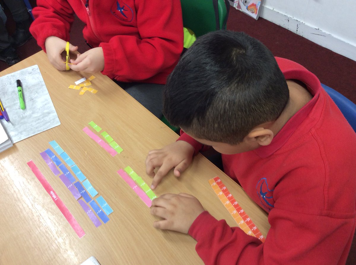 MaundeneSchool's tweet photo. This week Ravens have started learning about fractions. This morning we have been exploring equivalent fractions using concrete materials. We discussed our findings as a class. #maths #fractions #exploringmaths https://t.co/UjN4gKtmBJ