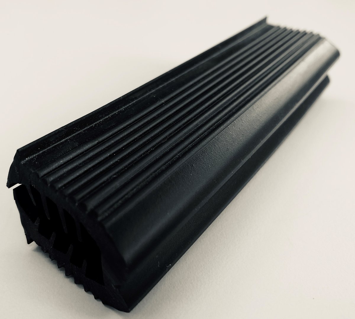Hercorub's tweet photo. ✔️ These are few examples of the products that we produce in our factory in Lanaken, Belgium.
⚫ Do you need any rubber parts? Contact us and we will make you a free offer:
✉ sales@hercorub.com
⚫ All rubber products are customized!
#rubber #elastomers #automotive #petrochemie https://t.co/QH2DrjwkRJ