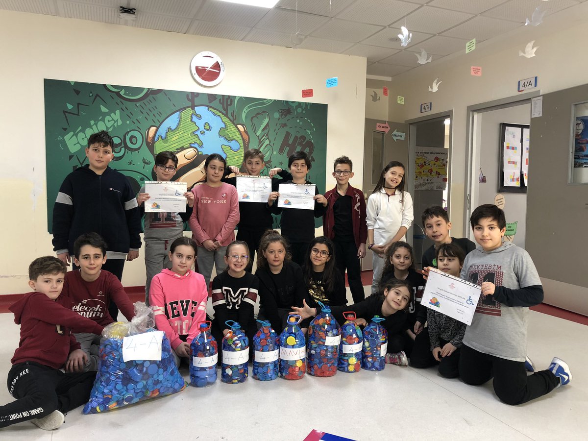 Mektebim Fatih Kampüsü,Türkiye Omurilik Felçlileri Derneği için plastik kapak kampanyası  başlattı destek olan herkese teşekkür ederiz.  (4A) <a href="/sozkokk/">Servet Ozkok</a> <a href="/Mineakinezedin/">Mine</a> @Mektebim_