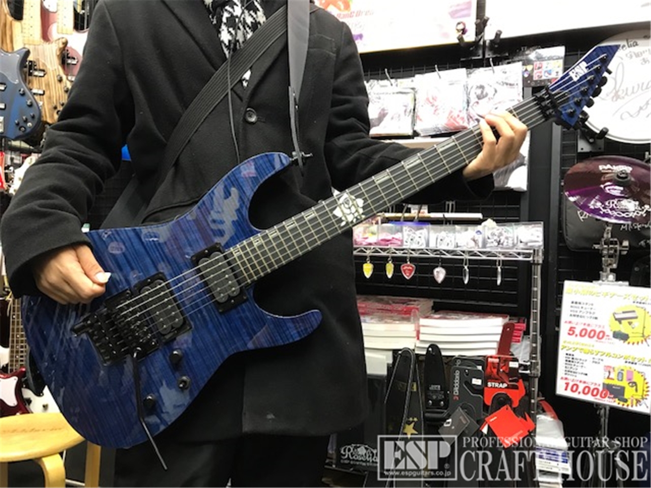 Esp Craft House Esp渋谷 完成 納品 本日 ご注文を頂いておりました Roselia 氷川紗夜 モデル Esp M Ii Sayo Ii Fr をお渡し致しました バンドリの日 にお渡しが出来るなんて素晴らしいです 末永くご愛用下さい Esp渋谷 T Co Esp Craft House Esp渋谷 完成 納品 本日 ご注文を頂いておりました Roselia 氷川紗夜 モデル Esp M Ii Sayo Ii Fr をお渡し致しました バンドリの日 にお渡しが出来るなんて素晴らしいです 末永くご愛用下さい Esp渋谷 T Co