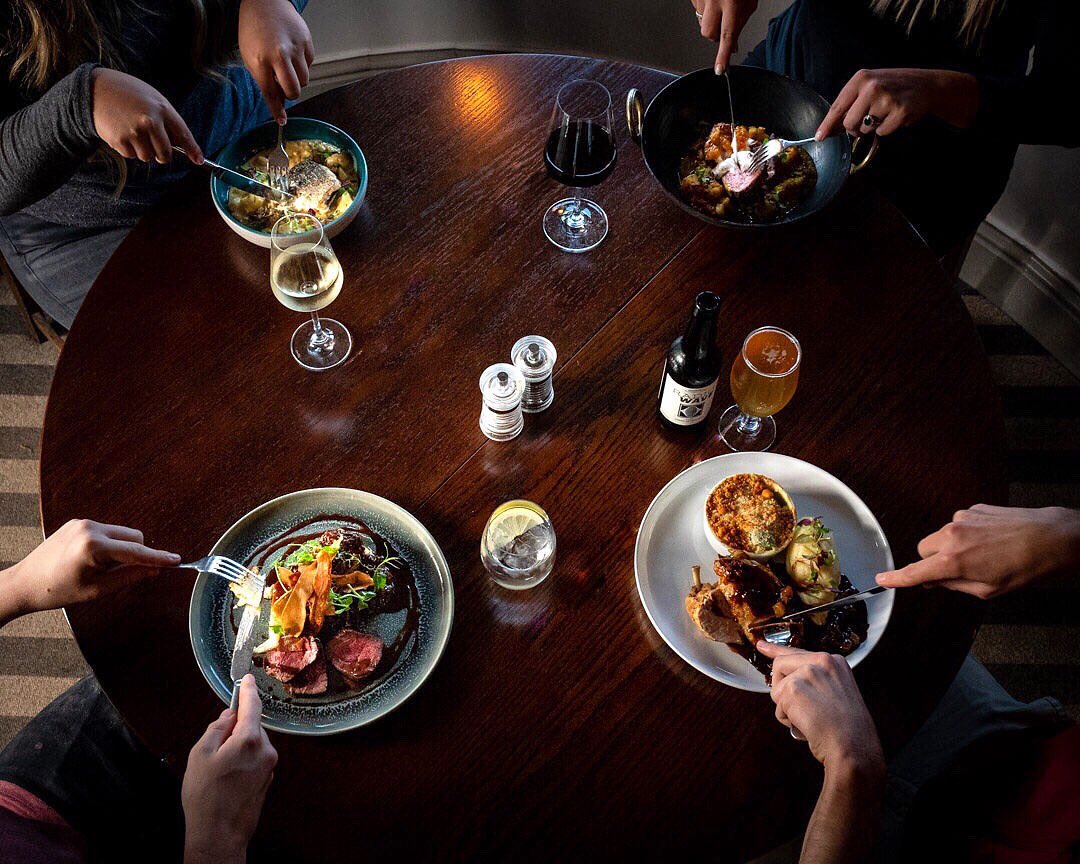 It’s finally Friday! 🥳 Are you joining us at The Folly Bistro for lunch or dinner this weekend? To find out our availability 📞 01245 400315
We look forward to seeing you soon!