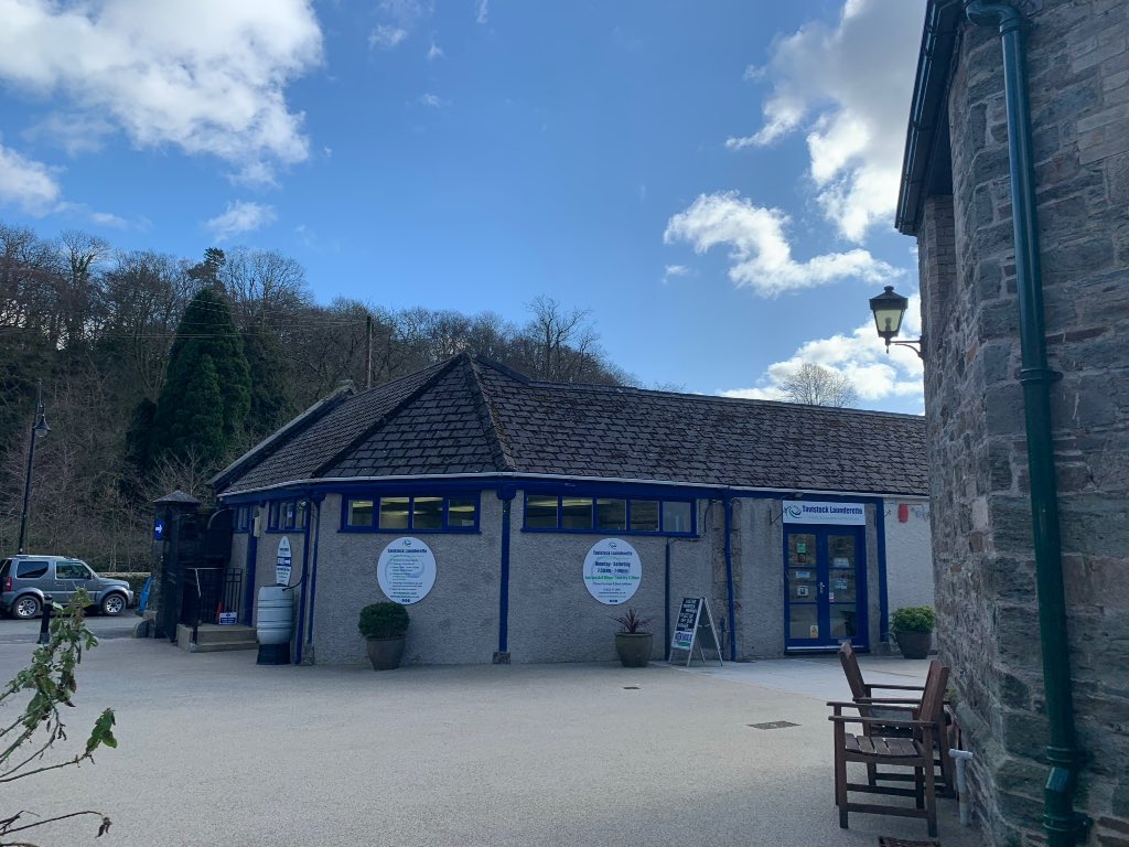Tavilaundry's tweet image. 🌧Yesterday's lovely sunshine may have disappeared, but we're still here! Open 7:30am - 7pm as usual!🌧
#tavistock #anotherstorm #byebyesunshine #tavilaundry