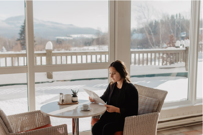 Tous les week-end, notre bistro est ouvert. Venez siroter un de nos cafés spécialisés ou manger une bouchée en contemplant la vue imprenable sur le Mont-Orford ! ✨
.
.
.
#Bistro #MontOrford #SpaEastman