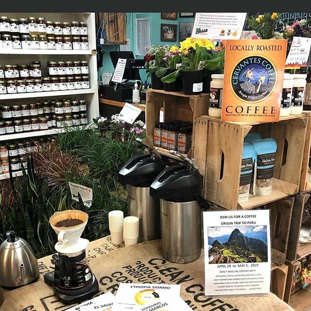 Drop by today at Nalls Produce from 3-6, to try some of our Single origin, ethically sourced, fair-trade and locally roasted coffees,
#nallsproduce #singleorigin #coffee #local #Roasters #caffeinatethecapital #coffeelovers #lybertylorton  #coffeetasting ift.tt/2whH5uc