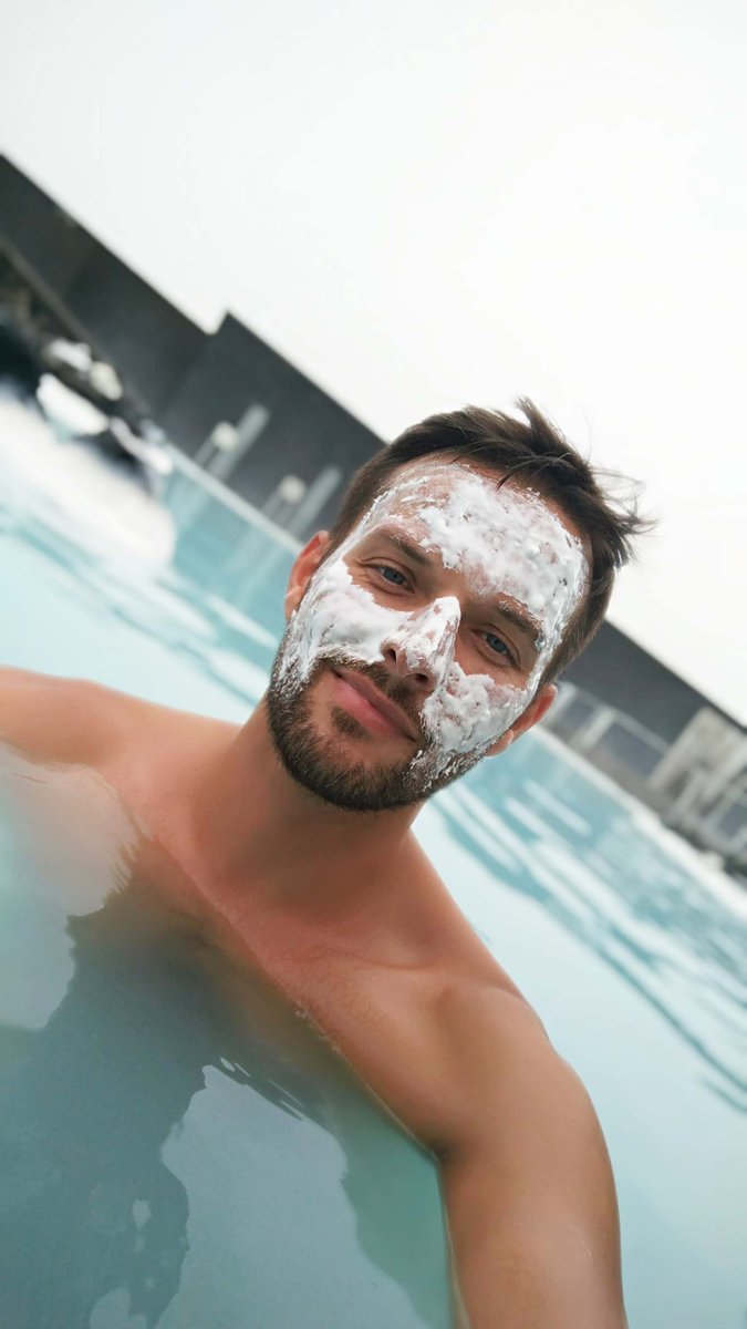 I enjoyed every minute of my stay at this exceptional geothermal #spa Wearing silica mud mask, which is natural and is mainly dissolved from the primary rock straight from the Earth’s mantle. Silica’s main function is to strengthen the skin, renew and deep cleanse it. #retreat