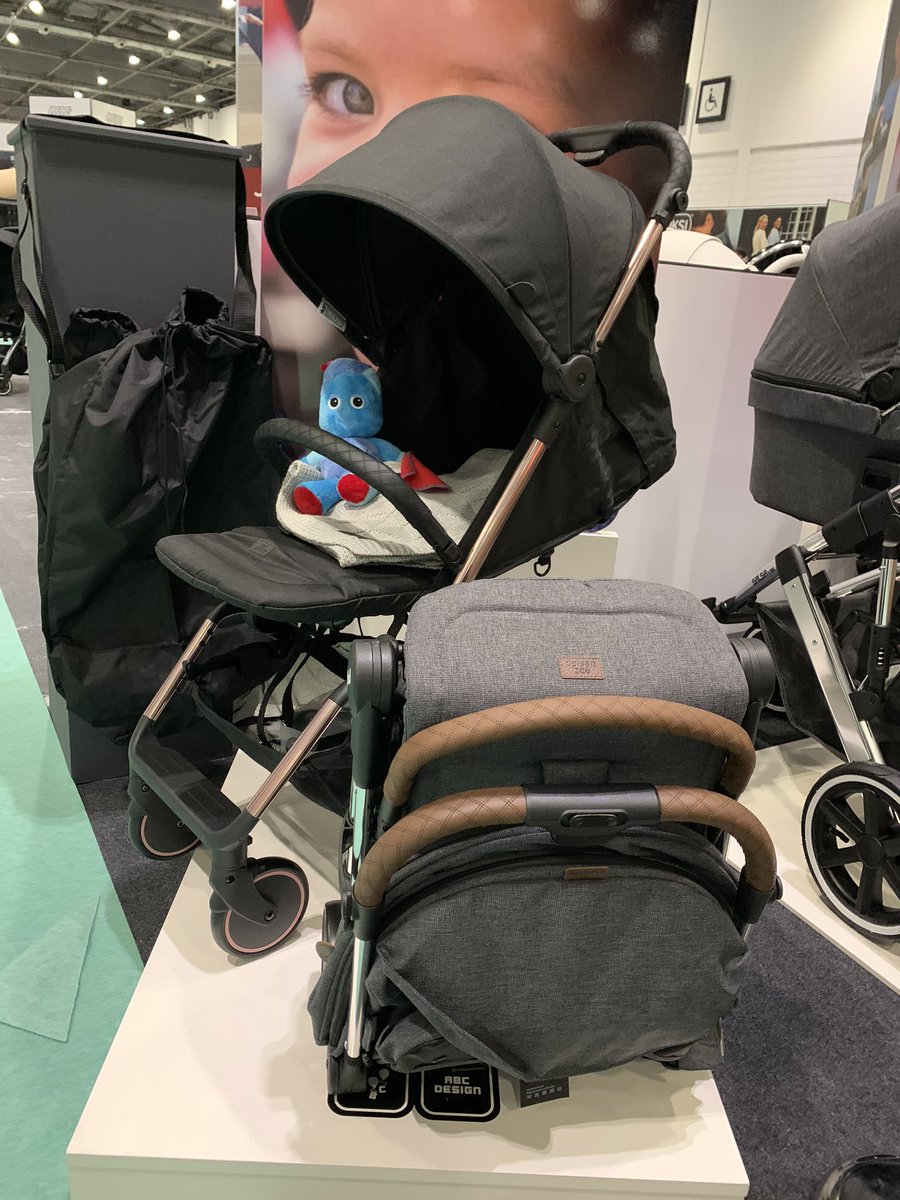 Show time @TheBabyShow  our one hand fold air cabin sized buggy come complete with carry bag and raincover come see us this weekend