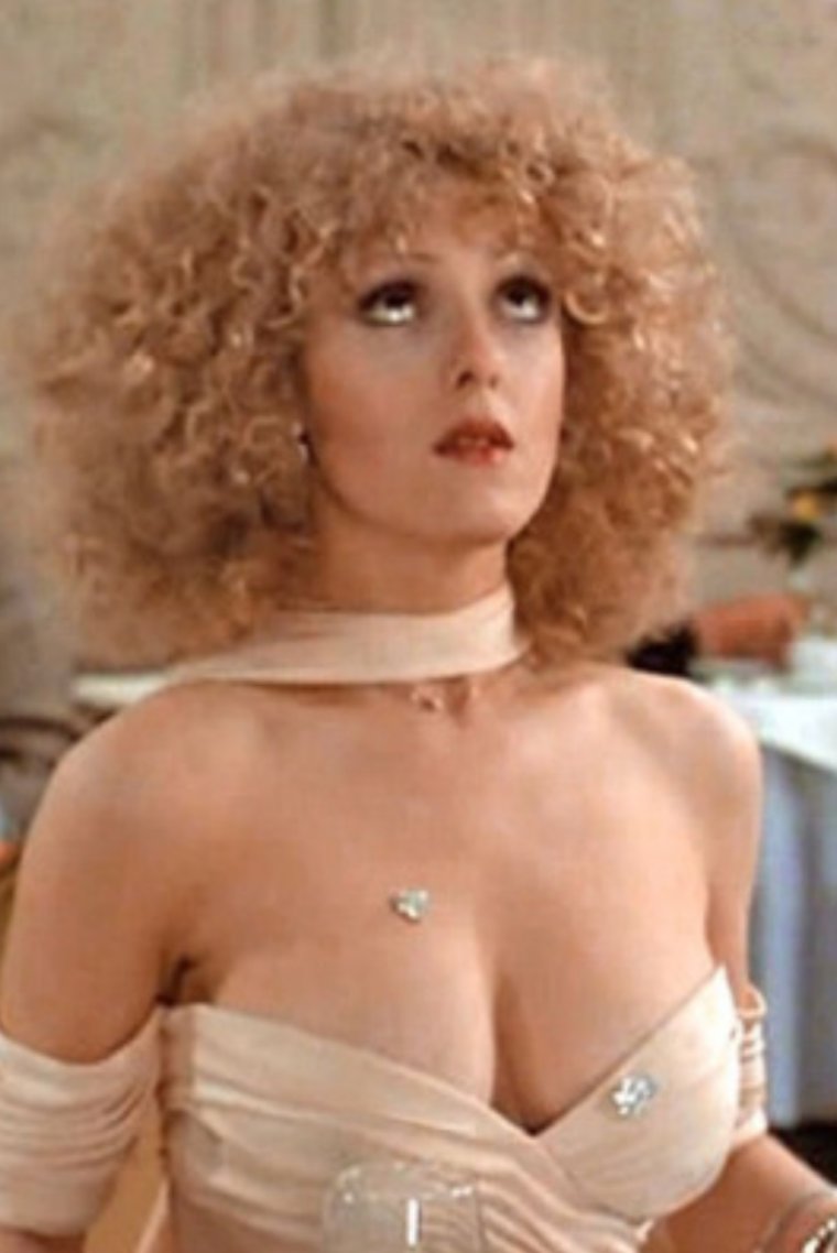 Happy Birthday to the eternally gorgeous BERNADETTE PETERS!!! 
