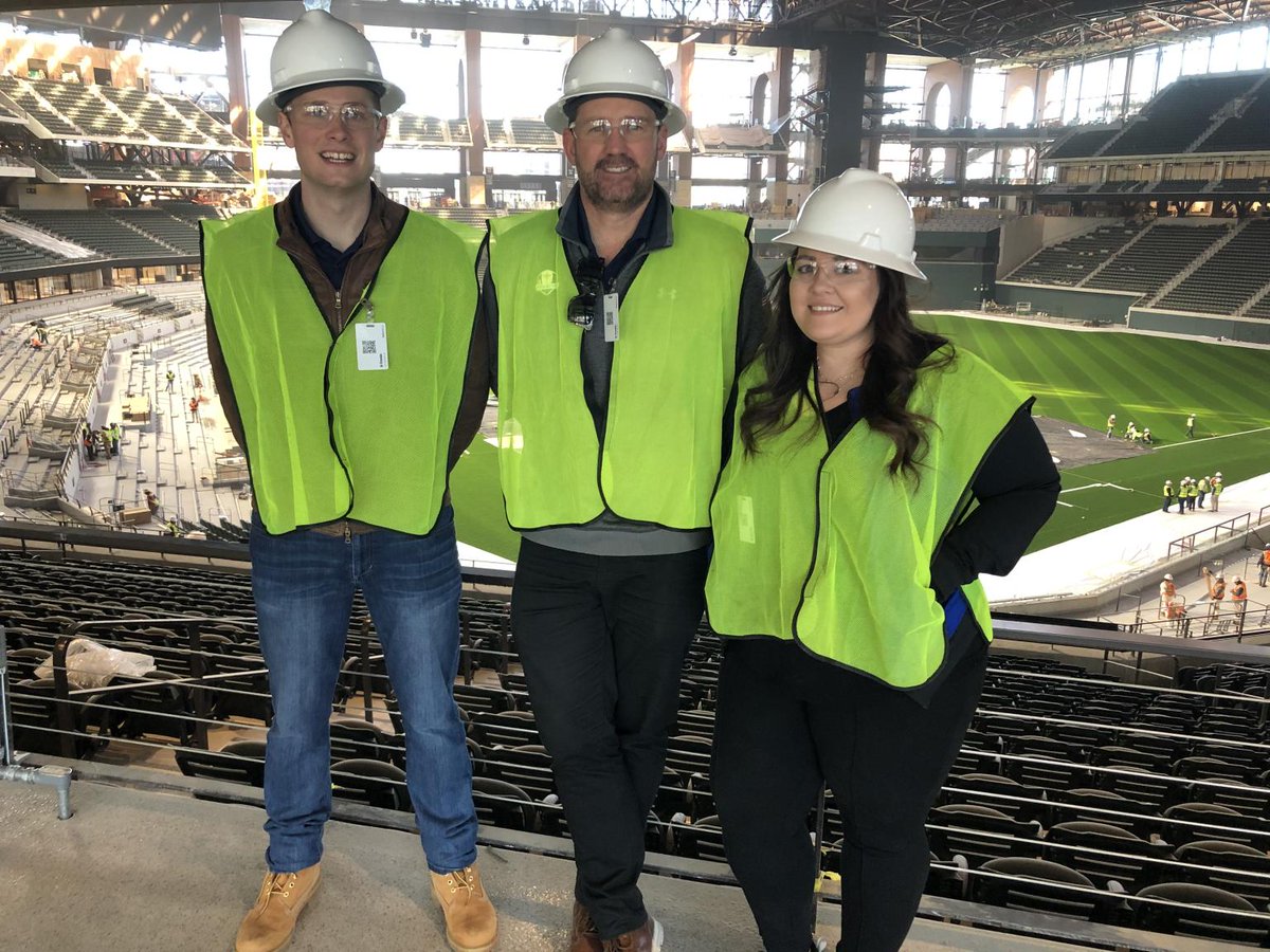 HaysUSCareers's tweet photo. This week, our #Dallas team had the opportunity to visit the construction of @GlobeLifeField, the new home of the @Rangers. https://t.co/exj1Fp0txz #WorkingAtHays #LifeAtHaysUS #JoinHays #Texas #Arlington #rangers #globelifefield #baseball #construction https://t.co/wVQcRTj1bN