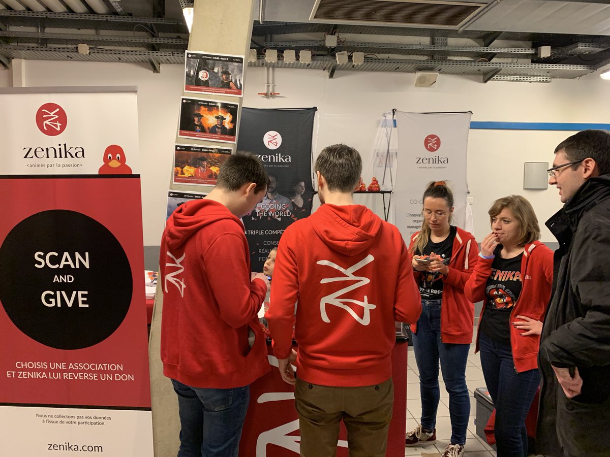 ZenikaBrest's tweet photo. Zenika Brest présent avec toute son équipe au @devfest du bout du monde à #brest
Notre équipe de développeurs et agilistes présents qui échangent avec la communauté.
5 conférences assurées par nos
Bref une belle journée... 😆✌️🥰
#devfest #tech #codingtheworld https://t.co/g2MirpQw5Z