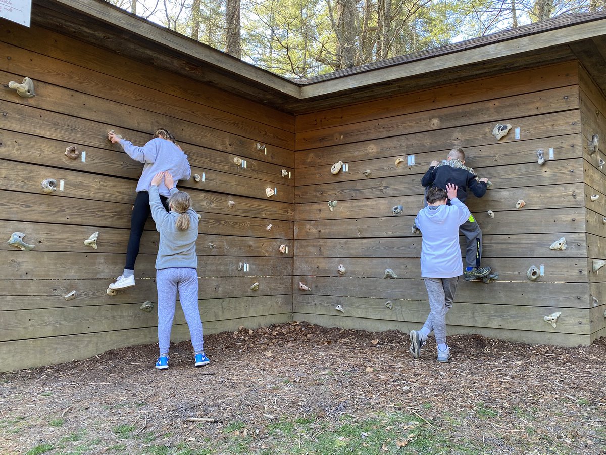 welch79's tweet photo. Members of Group 6 hone their bouldering and spotting skills as other group members experience the climbing wall. Climb on! #mv2mtos #mvmiddle @MVPSchool https://t.co/0xHkW8jgMA
