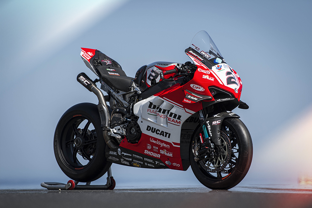 BABOL_com's tweet image. New season, new livery.
#AUSWorldSBK... we are ready! 💥
#designedbyBABOL #liverydesign #barniracingteam #ducati #worldsbk
@DucatiMotor @WorldSBK