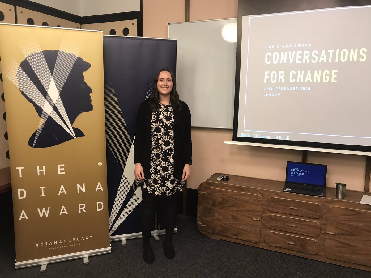 Ella Robson tweet media