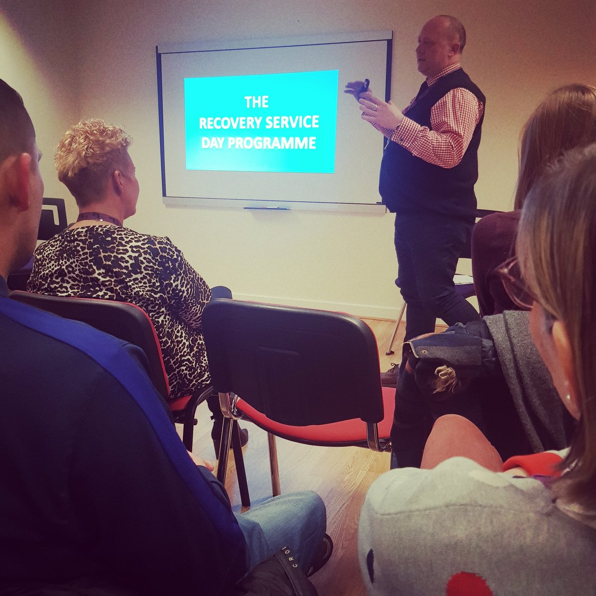 DI_Recovery's tweet photo. Mr Stephen Bunting introducing the new 'Recovery Day Programme' at the Lincoln Academy today! #DoubleImpact #Lincoln #Intergroup #Recovery #Dayprogramme https://t.co/C108D4zgpR