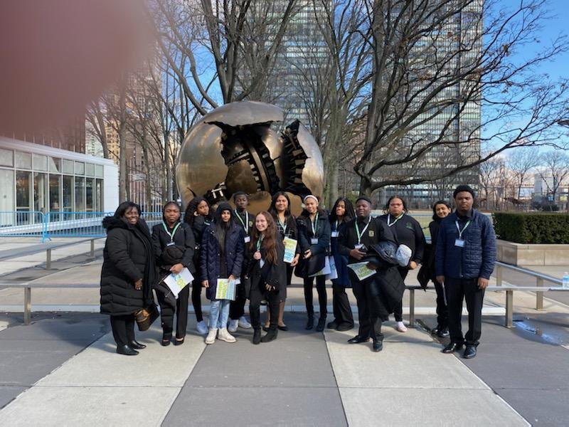 BrooklynGlobal1's tweet photo. Kick-off of Global Citizens Model United Nations Conference at the UN yesterday #GCMUN #GlobalGoesGlobal 
Building #sociopoliticalawareness &amp; #culturalcompetence 
@BKAGFPrincipal @BedStuyD16 @D16SuptYMartin @ExecSuptKWatts @DOEChancellor https://t.co/zaAEqECJST
