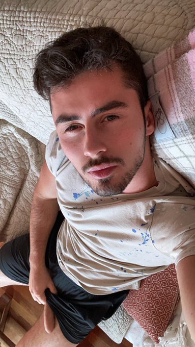 Watch M A T's leaked NSFW photo on TwXstars