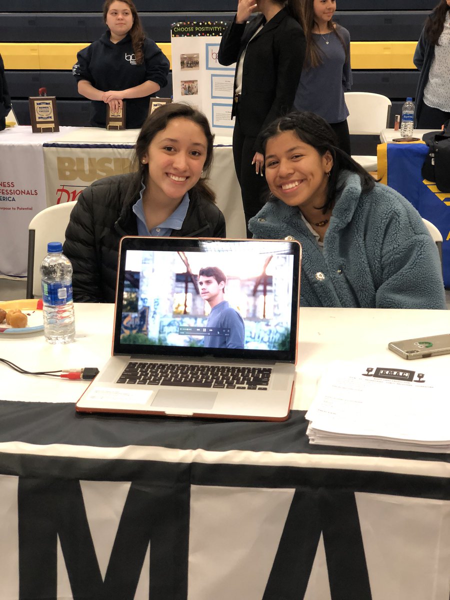 CTE students at <a href="/cobras047/">Cathey Middle School</a> Cathey MS Career Fair <a href="/Pride_Mustangs/">Pedro Alvarez, Jr.</a> <a href="/BeccaBechtold/">Rebecca O. Bechtold</a> <a href="/McAllenISDCTE/">McAllen ISD CTE</a> #misdctetweets