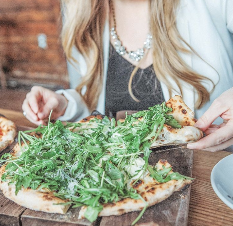Salad? Pizza? What’s the difference? Come get your slice of the Bianca today 🥗 🍕

📸: <a href="/NatalieParamore/">Natalie Paramore</a>
