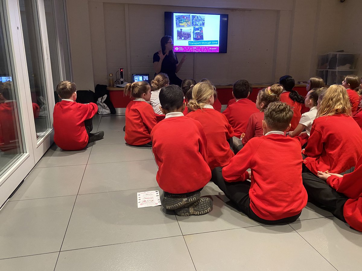 MissCacuci's tweet photo. Children are ready to learn more about transport through time focusing on the Victorian era. https://t.co/CrEuVjiTQi