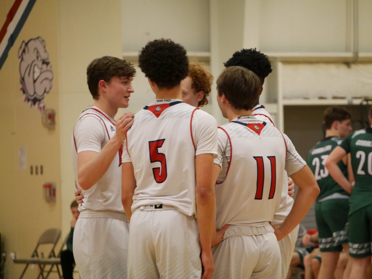 LCA_BoysBB's tweet image. 🚨Bulldog Nation!!!🚨

Tonight is the night!!! We need your support as we compete in the Region 3C Championship Game!!

🆚Western Albemarle 
📍At Western Albemarle HS
⏰7:00 pm

#RunAsOne