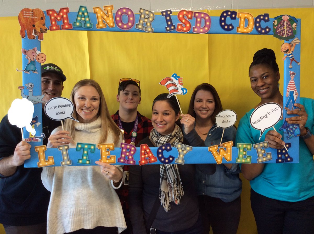 stacyjosignaig1's tweet photo. Manor ISD CDC Literacy Blast Day 4 had fantastic volunteers today.....THANK YOU! @ManorISD @ManorISDEC https://t.co/8jI4gY9nAs