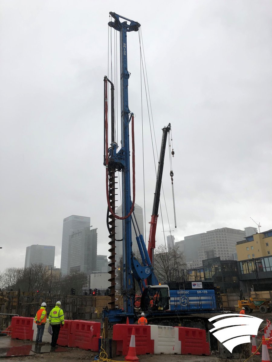 MartelloPiling's tweet photo. **Project Update** Following the removal of pile position obstructions, we have started installing over 300no. 750mmø and 900mmø diameter secant wall piles. The piles will support a new mixed-use development. #obstructioncoring #pileremoval #strongfoundations #solidfuture https://t.co/0LE5nfhrA6