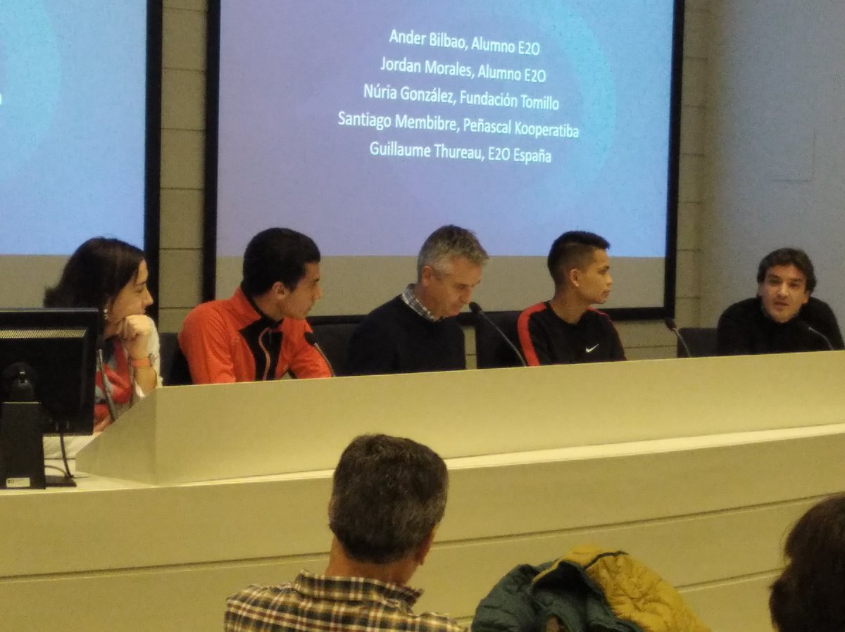 E2C hoy en la Universidad de Deusto. Presentación Competencias transversales. @Penascalkoop <a href="/ftomillo/">Fundación Tomillo</a>