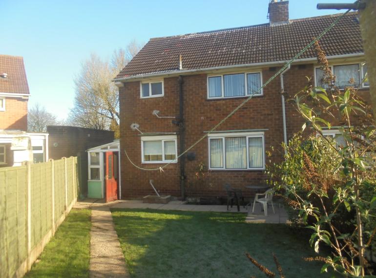 Fraser_wood's tweet photo. 🏠 TO LET 🏠
2 Bedroom semi-detached home in Bloxwich WS3 £495 pcm
For more photos and full details click here https://t.co/4zPpwILr7U
To view call 01922 627686 #ToLet #HomeToLet #Bloxwich #WS3 #EstateAgent #LocalExpert https://t.co/6wWQ7J8KQ0