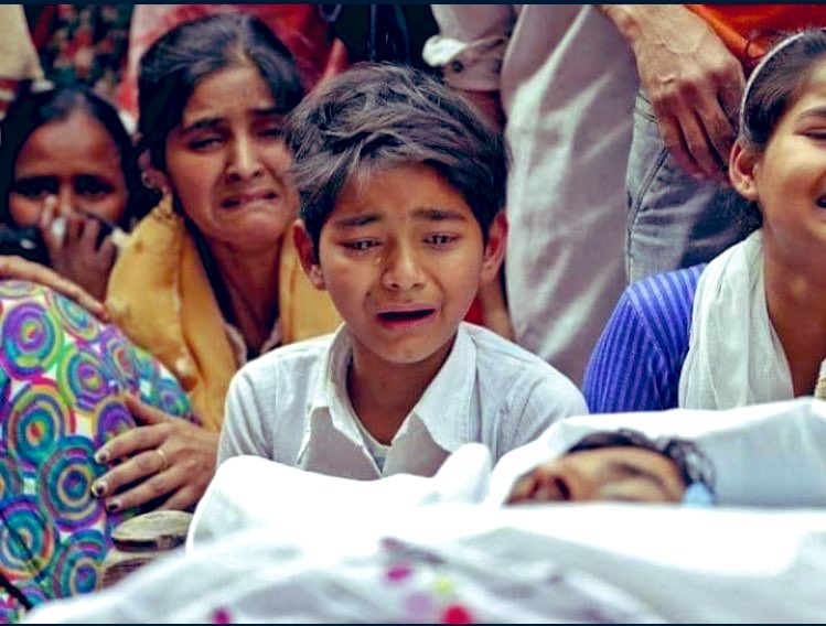 Fatimasehar12's tweet image. YA ALLAH 
THIS BROKE MY HEART 💔

#PrayforMercy