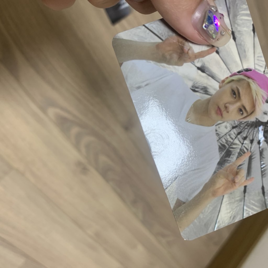 wogml112's tweet photo. 하자 있는 건 총 4개 입니다!
모두 확인 하시고 디엠으로 제시 해주세요 https://t.co/jHD9HKArK7