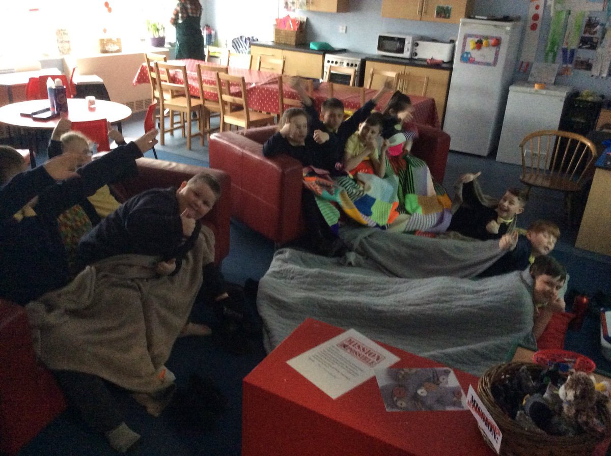 Dali have successfully completed 10 mission and the Commander has rewarded us with hot chocolate and a movie.<a href="/OverthorpePta/">Overthorpe  Academy PTA</a> <a href="/Overthorpe_Acad/">Overthorpe C of E</a> <a href="/O_Year_3_4/">Year 3-4</a> <a href="/O_Year_5_6/">Year 5-6</a>