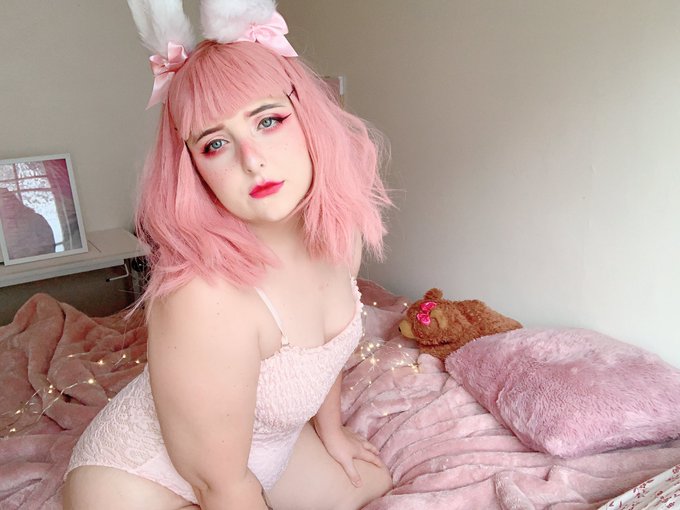 🌼🌸preciovsprincesss🌸🌼's pics and videos - ER3MYNJUYAEvy i jpg:small