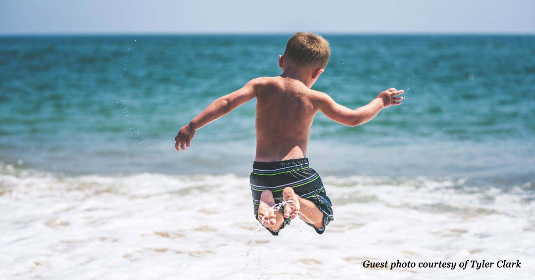 AtlanticRealOBX's tweet photo. Call In Flash Sale! Save on Spring and Summer OBX Vacations when you call 844-581-9935 during our Leap Day Sale. https://t.co/mSe6BcGwnu #summer #savebig #vacationdeals #beachvacation #leapday #summer2020 #vacationsavings #obx #waves #familyvacation #kids #beach #funnsun https://t.co/sYUtied9Gm