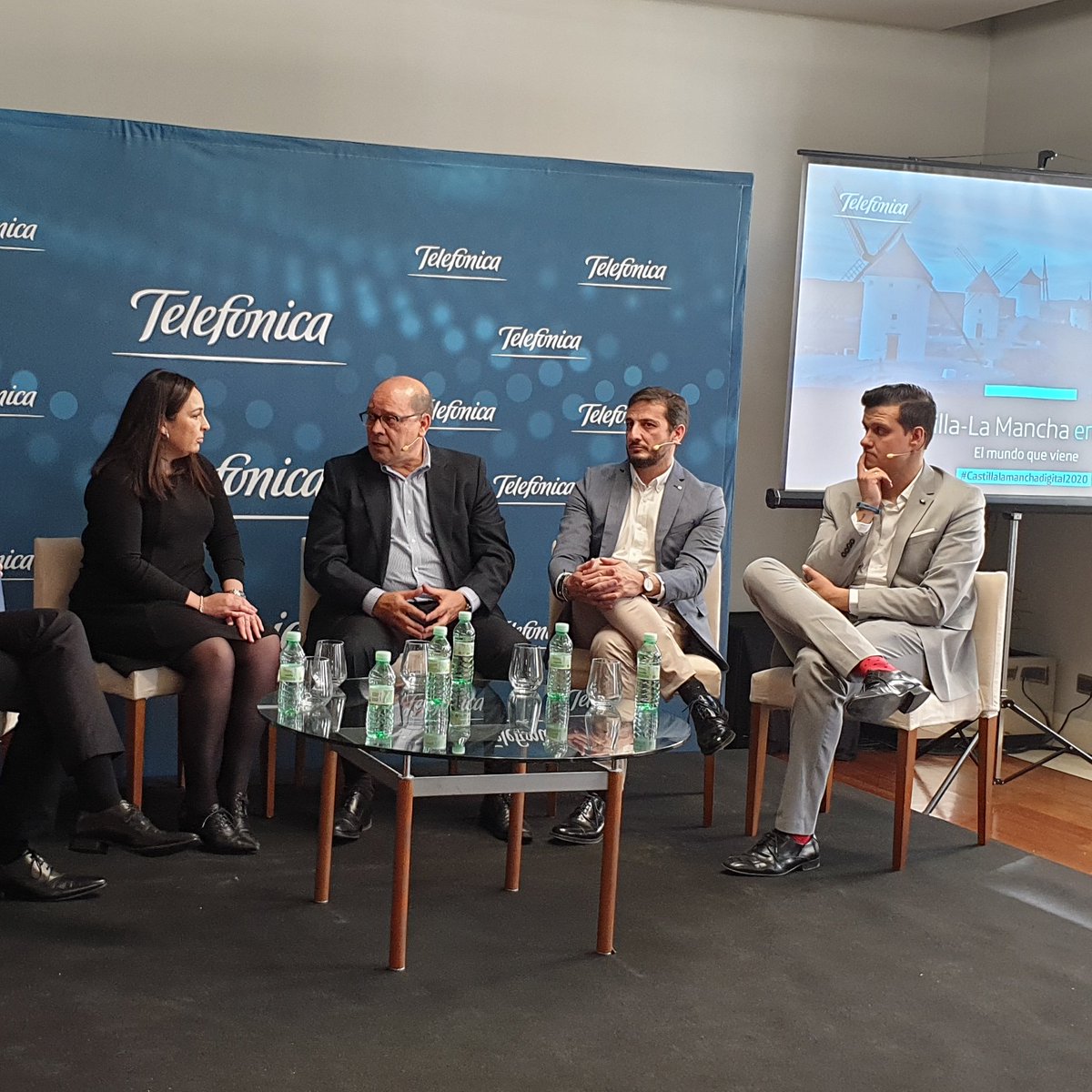 Jornada #castillalamanchadigital2020 organizada por ⁦
<a href="/Telefonica/">Telefónica</a>
⁩ con <a href="/LSCIFO/">Laura Sánchez Cifo</a> Presidenta <a href="/AJECLM/">AJE CLM</a> "Tecnología y empresas" #elmundoqueviene #somosaje <a href="/ajealbacete/">AJE ALBACETE</a> <a href="/CEAJE/">CEAJE</a> #Albacete