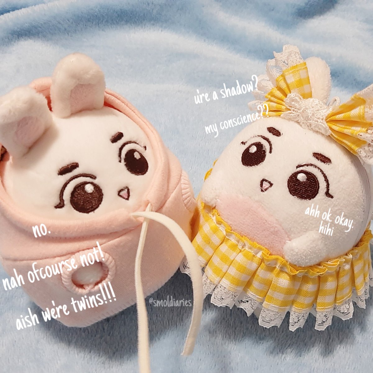 smoldiaries's tweet photo. SD62 200228
#Chi the confused mochi met her new twin!? π°π°
Hi, I am Chi's twin but I still don't have a name since mama is still thinking of one.
#diaryupdate #smolconvos #myeonbbang #SuhoDoll #exodoll #EXO https://t.co/UOKo6yWsAG