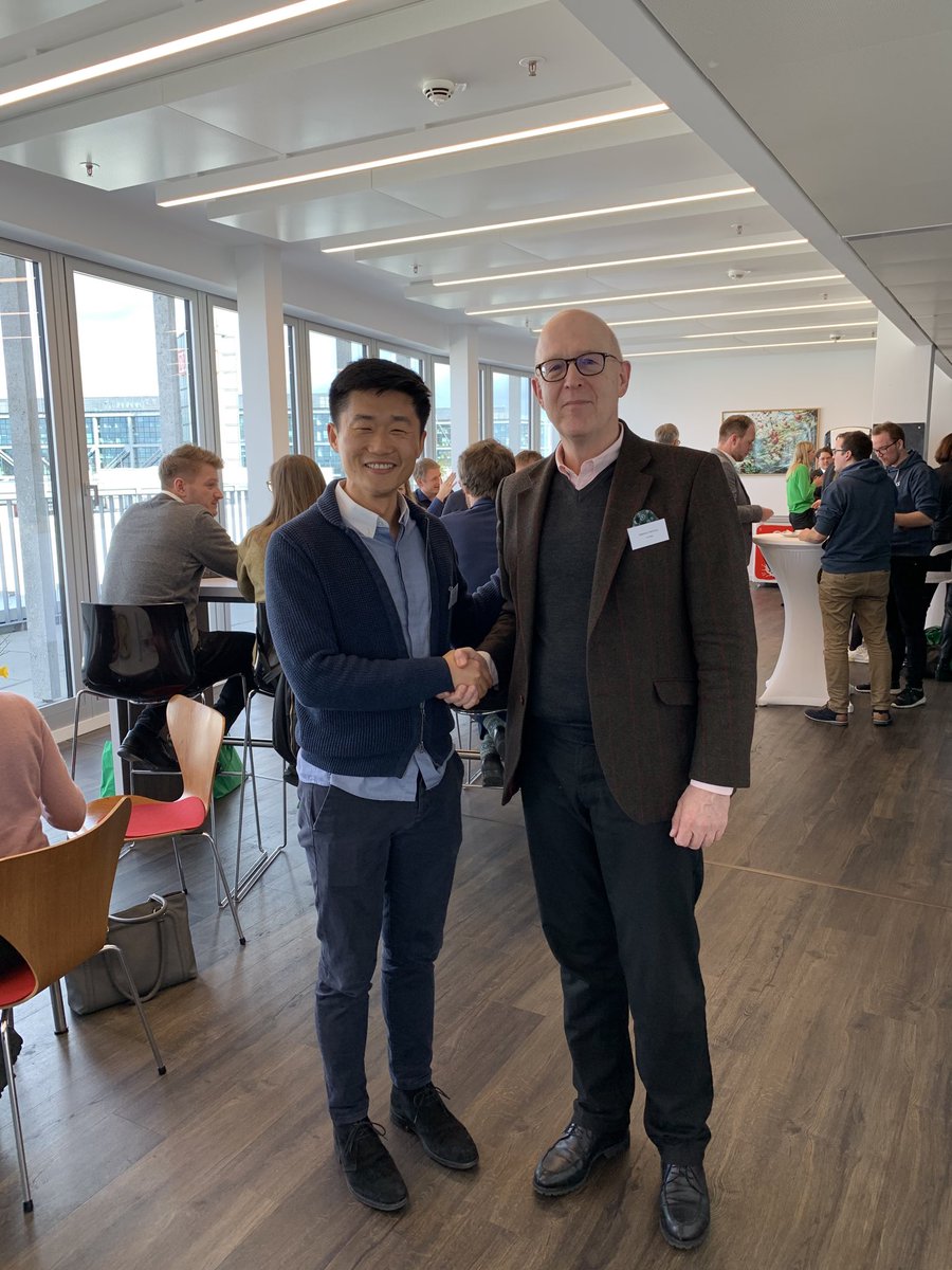 Wenn viral, dann richtig ⁦<a href="/LegalAutomation/">Tianyu Yuan</a>⁩ ⁦<a href="/lawtechrose/">Jolanda Rose</a>⁩ ⁦<a href="/heckerhut/">Florian Glatz</a>⁩ #berlinlegaltech2020 ⁦<a href="/lto_de/">Legal Tribune Online (LTO)</a>⁩ ⁦<a href="/juveVerlag_Gr/">Aled Griffiths</a>⁩