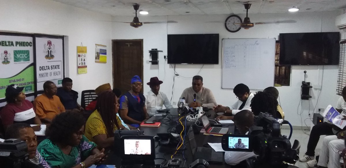 DeltaPHEOC's tweet photo. @Press briefing by the Hon Commissioner for Health on the State preparedness to respond ti any possible spread of #corona virus into Delta State &amp; the EOC is on alert mode for #Covid-19.
@EdoPHEOC @AnambraPHEOC https://t.co/oj8RqMnIE6