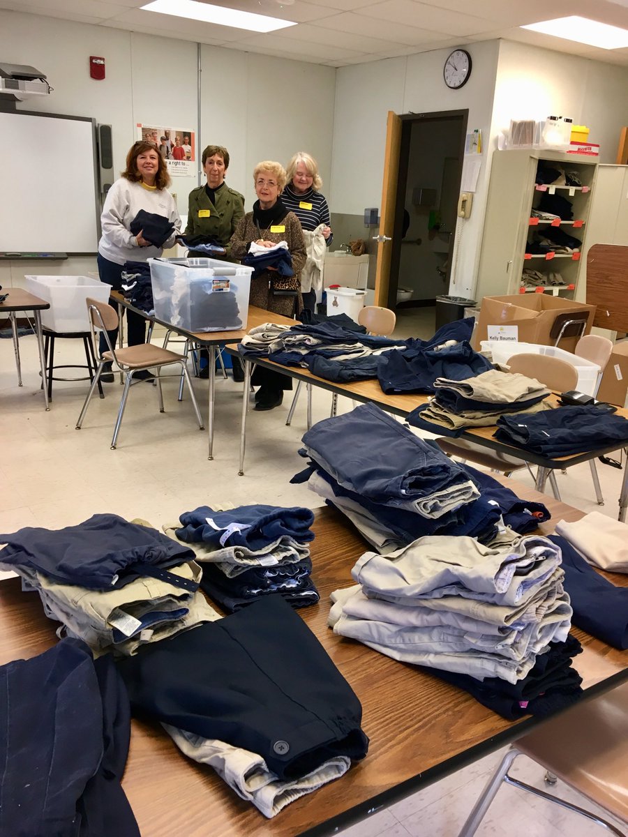Bonnie Ellis (@_bellis1) on Twitter photo We are so thankful for our School Community Partners! Over 100 school uniforms now laundered and organized with ❤️. TY- Woman’s Club of Pittsford <a href="/RCSDNYS/">Rochester City School District</a> <a href="/RCSDsch46/">Charles Carroll School No. 46</a> We are so thankful for our School Community Partners! Over 100 school uniforms now laundered and organized with ❤️. TY- Woman’s Club of Pittsford <a href="/RCSDNYS/">Rochester City School District</a> <a href="/RCSDsch46/">Charles Carroll School No. 46</a>