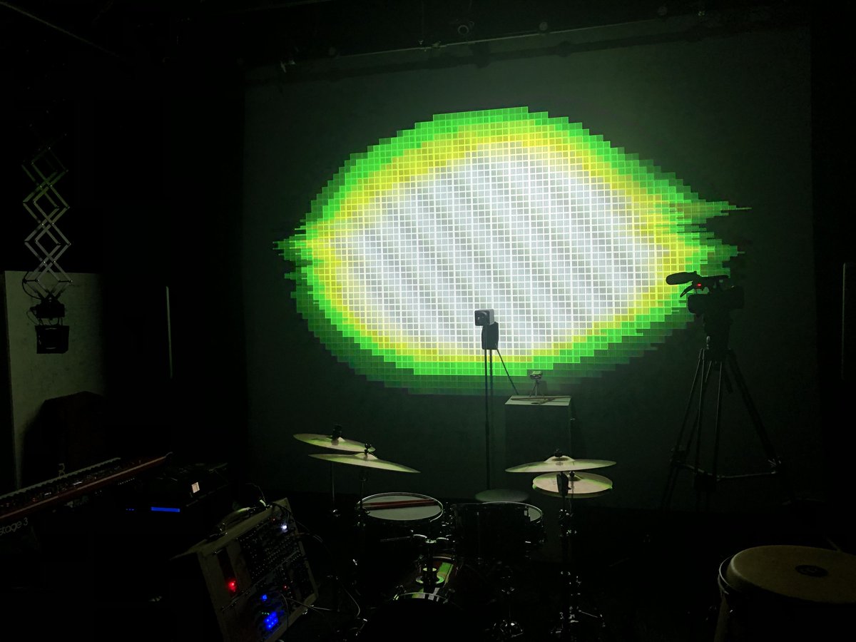BrendanOCmusic's tweet photo. Last nights 'Work in Progress' gig organised by @QMUL_MAT 's @Sebastianlobbers and Teo Dannemann at @c4dm . We were blessed with mad sound experiences by 
@clffrdmusic, @dgtlselves, @nagasaki45, and members of the @CDT_AI_Music. Great Stuff peeps! https://t.co/dAj6lldjPD