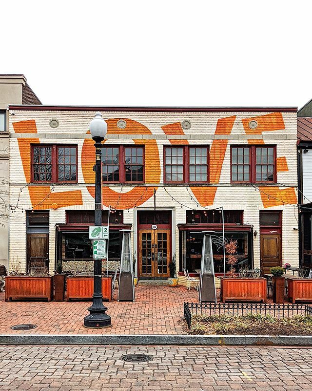 dccitygirl_'s tweet image. It’s Friday, what’s not to love?⁣

😘 ⁣

#igdc #mydccool #washingtondc #theprettydistrict #theotherdc #mytinyatlas #theprettycities #prettylittletrips  #searchwandercollect  #theweekoninstagram #IamATraveler #tlpicks #allwhatsbeautiful  #myd… ift.tt/2Tscv9c