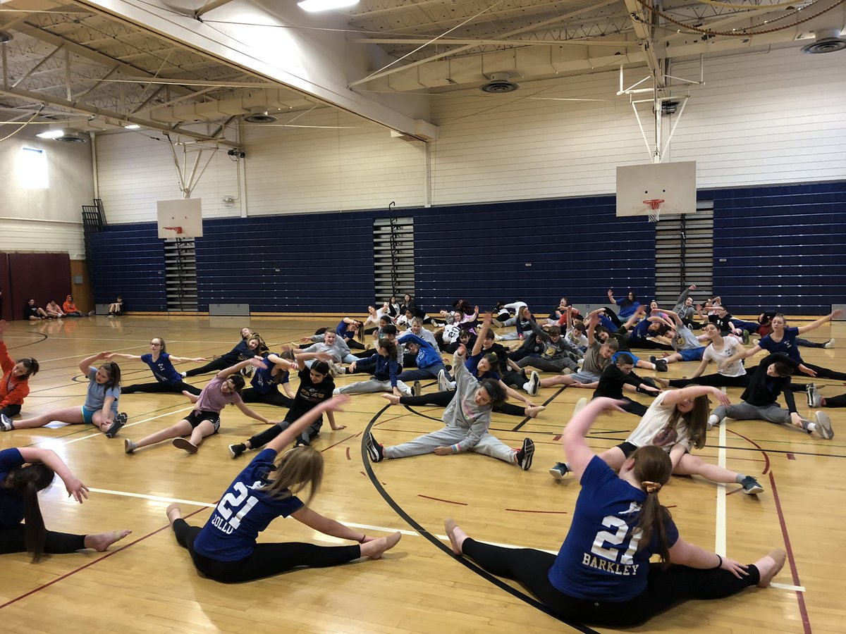 The Dance Ensemble from WGHS working with our WGMS PE classes teaching and learning about dance! A great collaboration for all of our students! <a href="/WestGeneseeCSD/">West Genesee Schools</a> <a href="/jdbillscnzm/">David C. Bills</a>