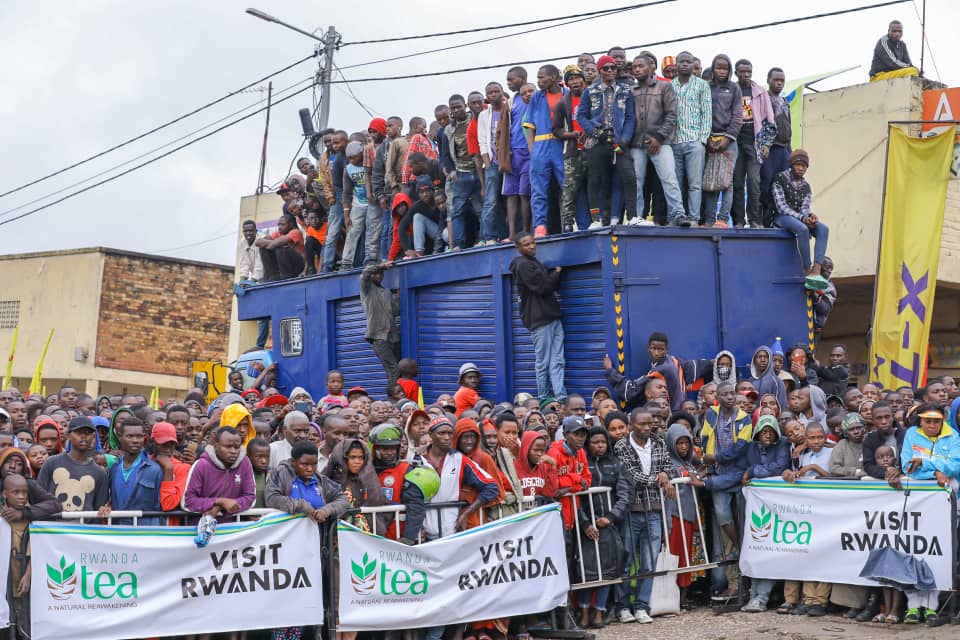 ER3ZcRoWoAAgaB4?format=jpg&name=medium