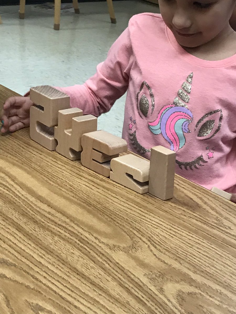 rlasmath116's tweet photo. Students in Mrs. Pablo’s Kindergarten class explored numbers using Sumblox. Students worked together and used their knowledge of decomposing numbers to find multiple ways to represent a number. #math #playdiscoverlearn #rlas116 https://t.co/Cj2ImRJdhN