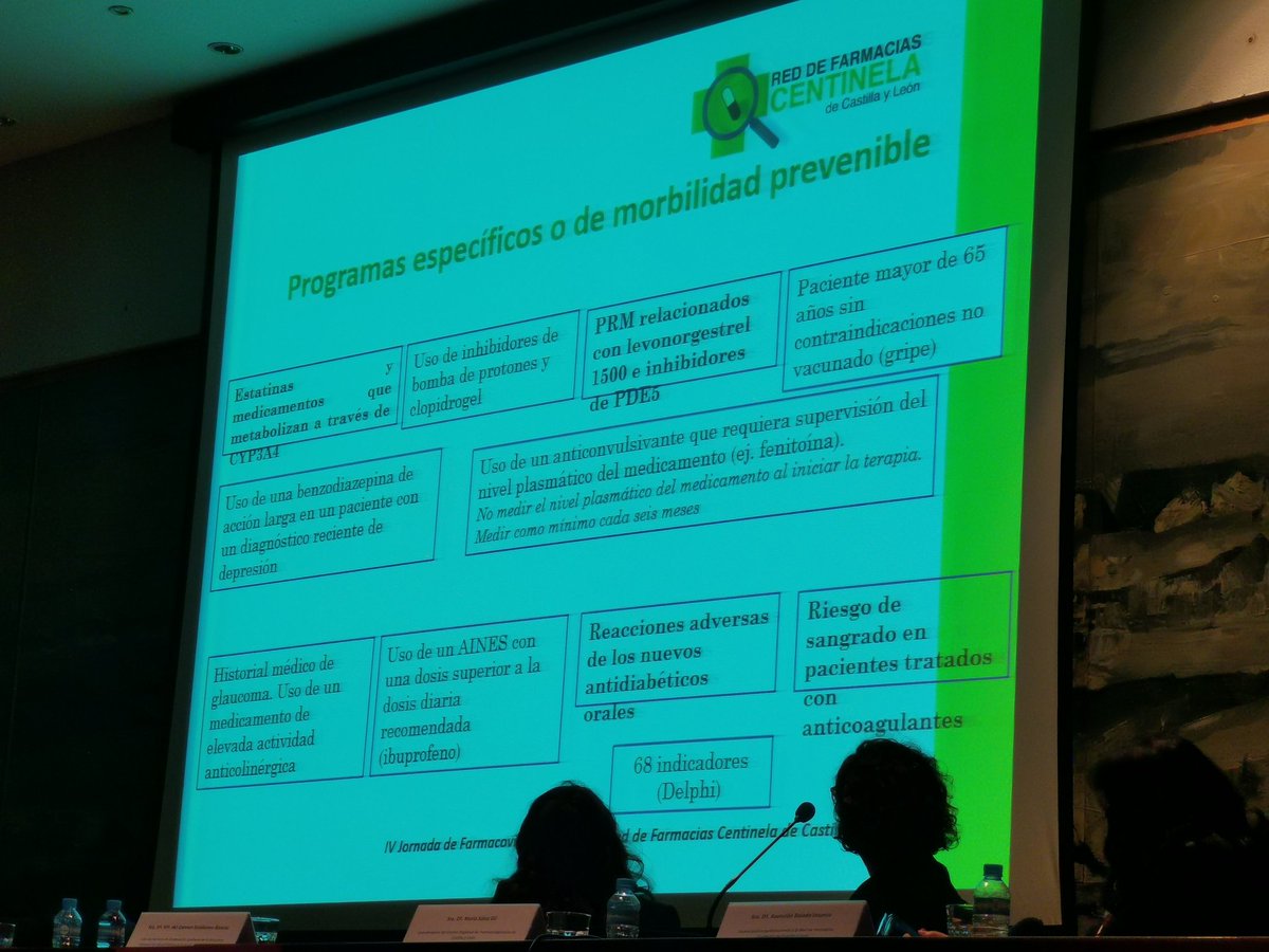 COFLeon's tweet photo. Según el Pdte. #CONCYL @carlostreceno es fundamental para la adherencia al tratamiento y mejora de salud de los pacientes que las #farmacias de la #redcentinela opten por notificar las interacciones, reacciones adversas y problemas relacionados con el #medicamento #centinelaCyL https://t.co/px0ar2bNfa