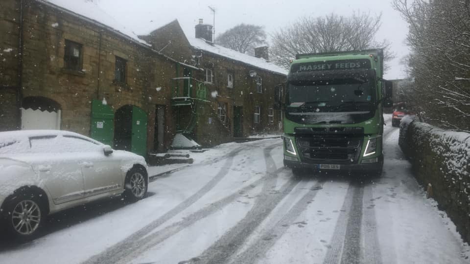 MasseyFeeds's tweet photo. Lovely Longnor today โค๏ธโ๏ธโ
Thanks Rob Holland for the ๐ธ
#focusedonservice #masseyfeeds https://t.co/G3SQEeBnxm