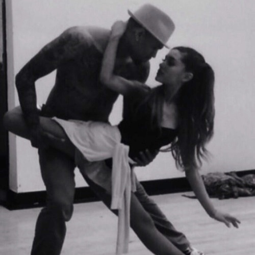 throwbackagb's tweet photo. Ariana via Instagram 6 years ago today ‘coming soon’ &amp; ‘I promise they will be properly tied for the video shoot’ (28th February 2014) https://t.co/us9eNVQ2fG